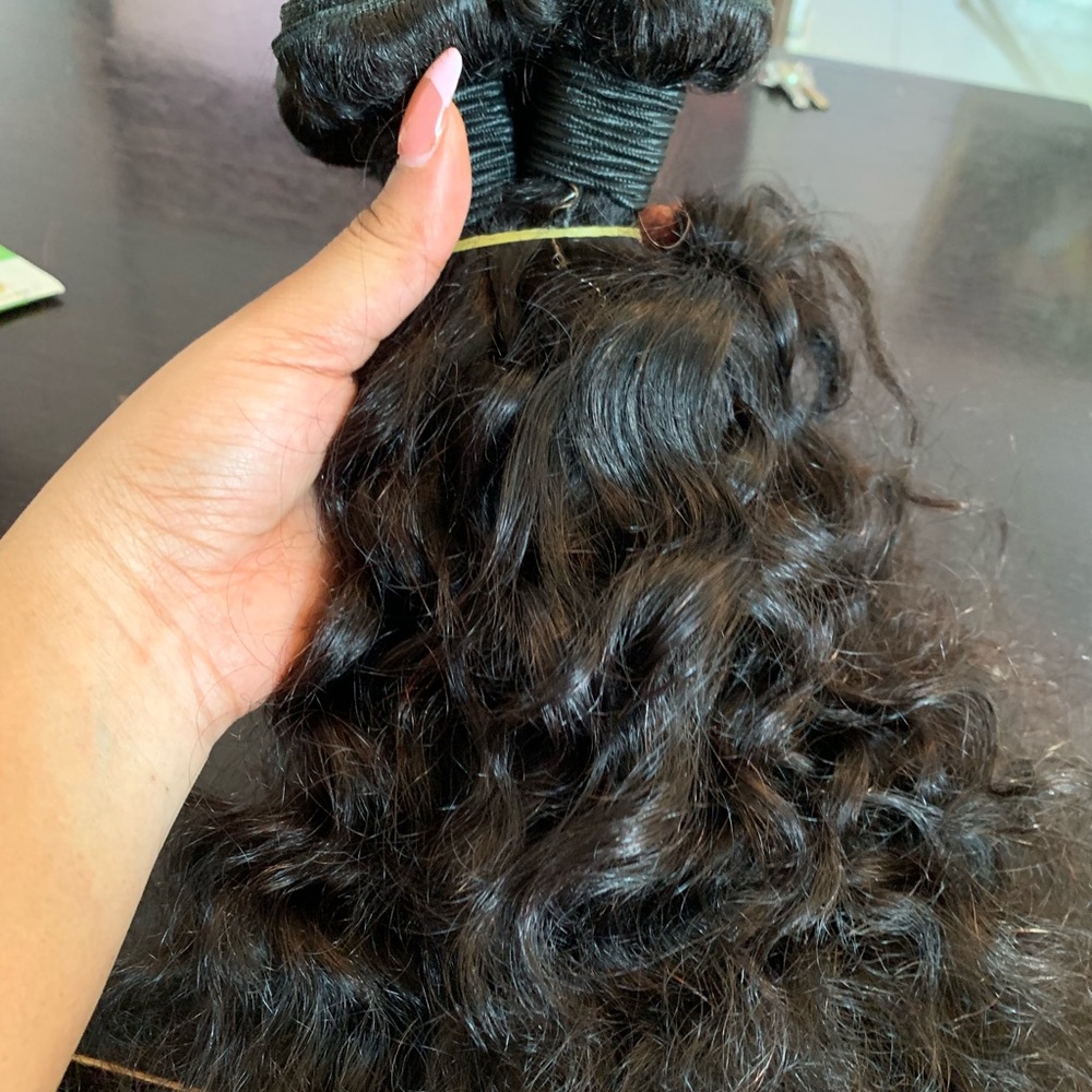 4 bundles of brazilian human water wave hair